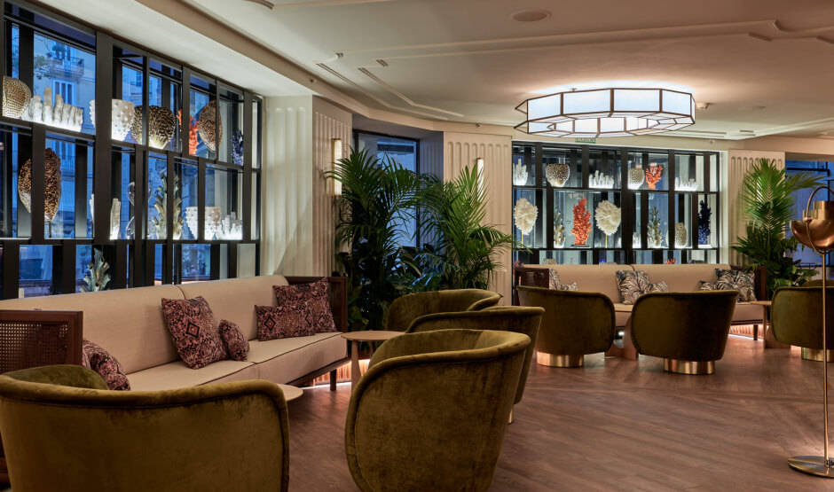 El hall del hotel Only You de Valencia.