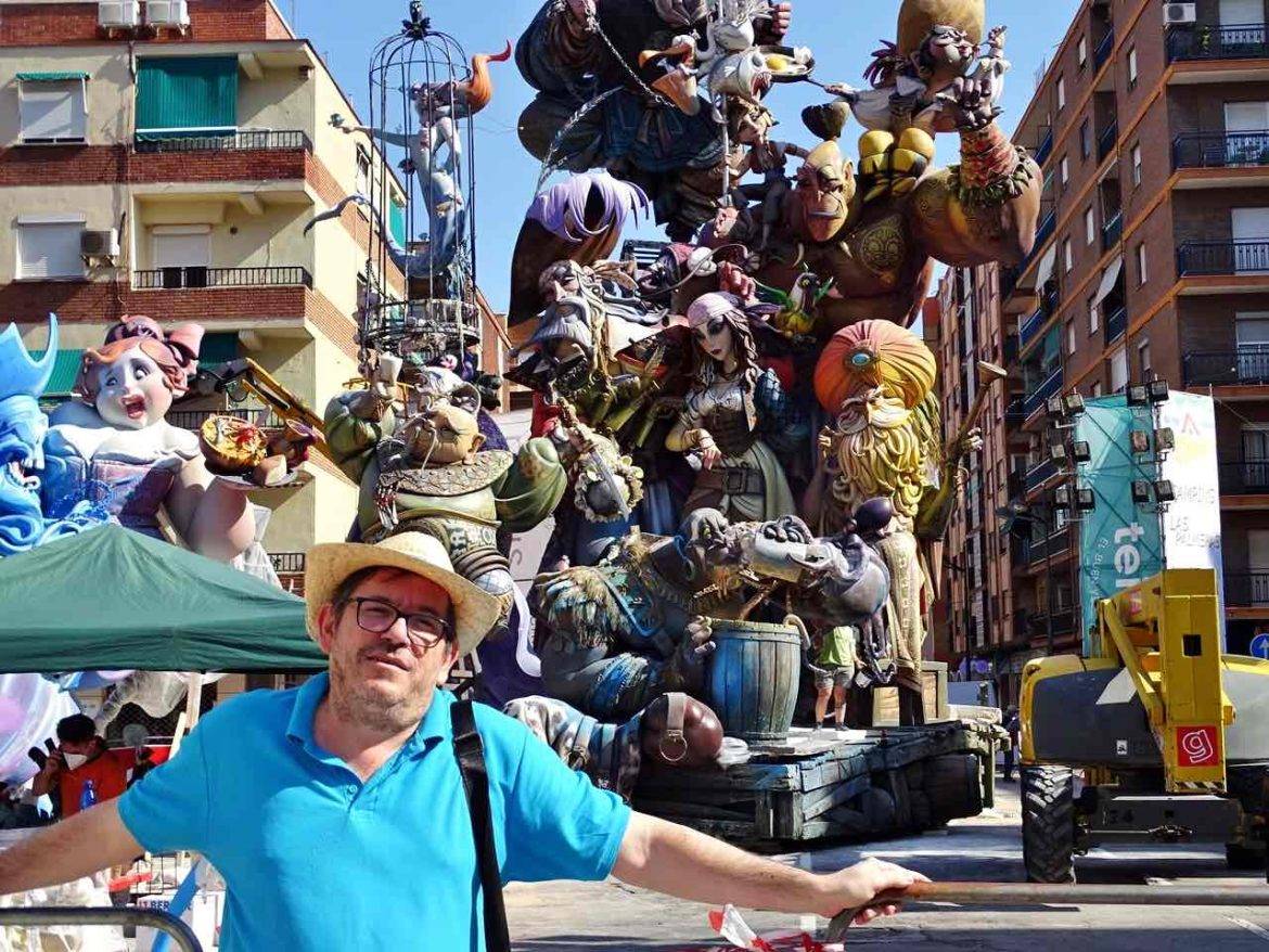 Juan Carlos Vizcañino en las fallas de Valencia.