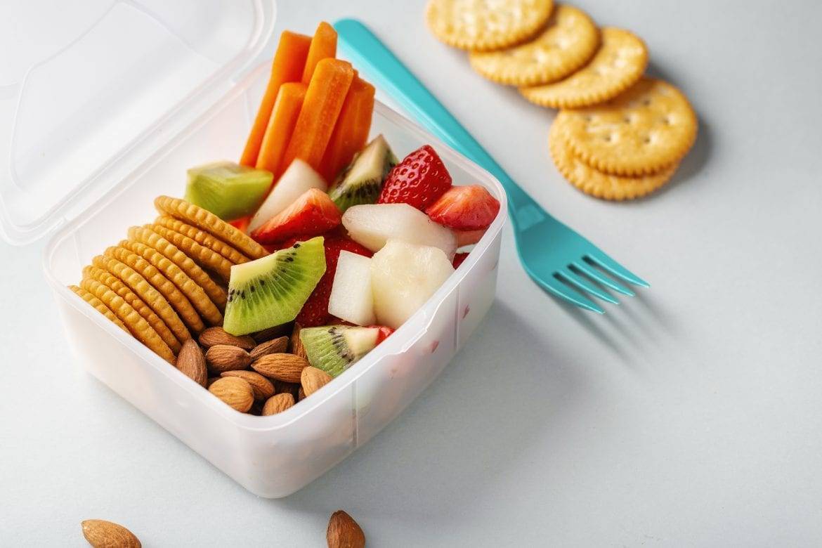 comedor escolar, cole, niños, alimentación, comida para llevar